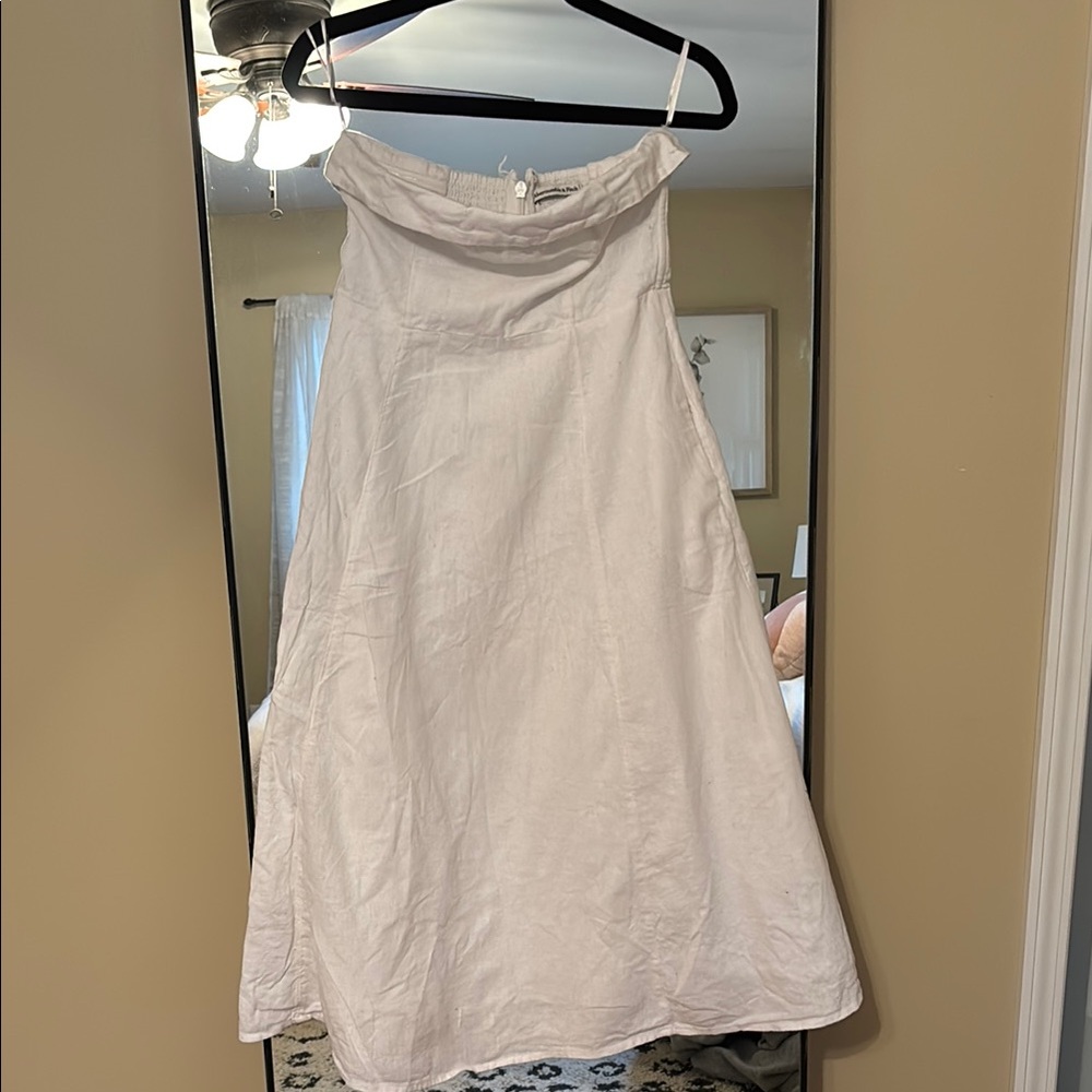 White Linen Strapless dress
